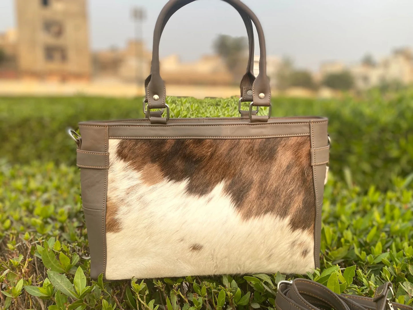 Women tricolor cowhide tote bag