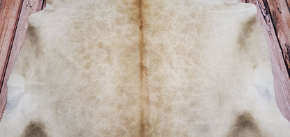 If you are planning instagram or pinterest inspired living room, beige cowhide is a perfect choice for any space. 
