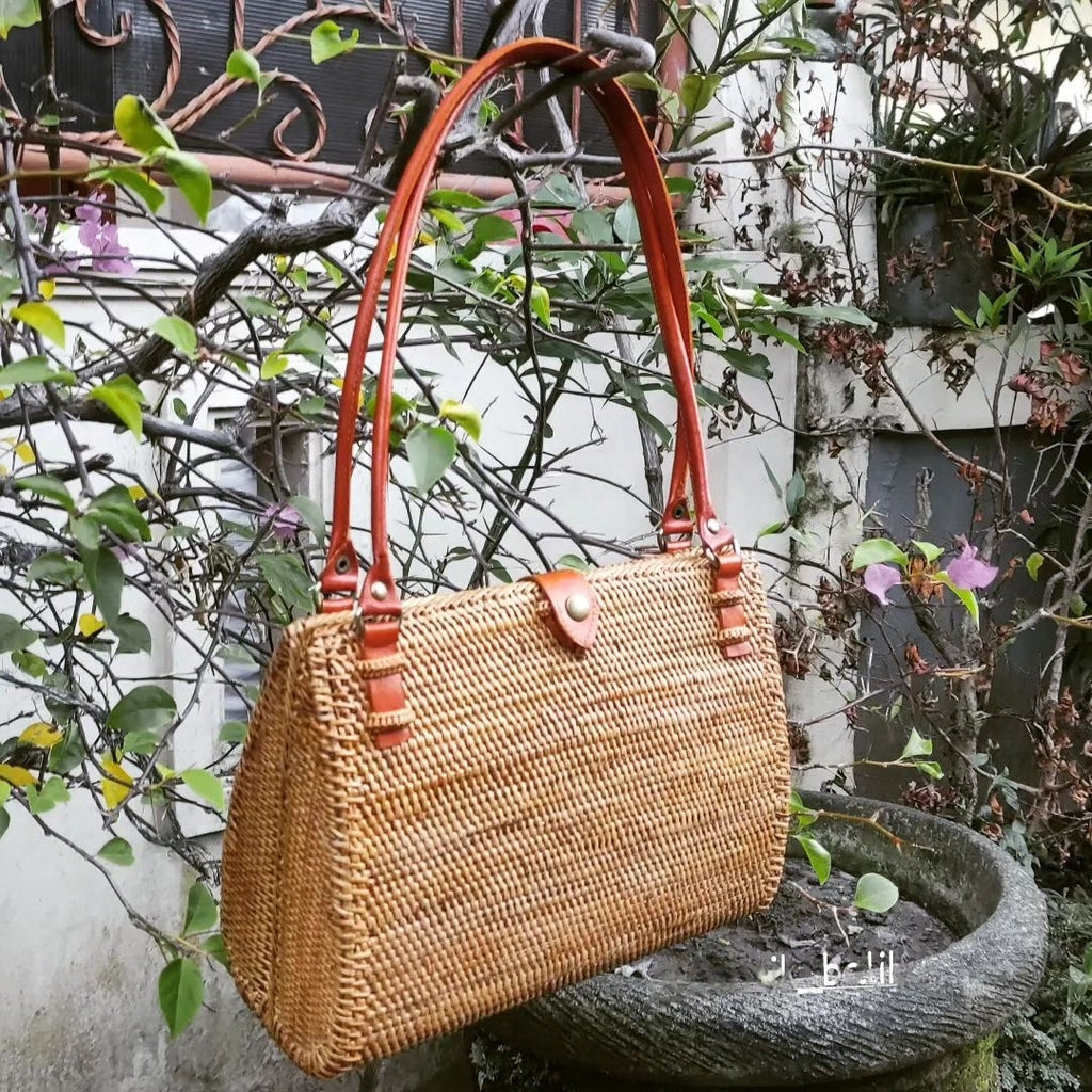 womens rattan beach bag