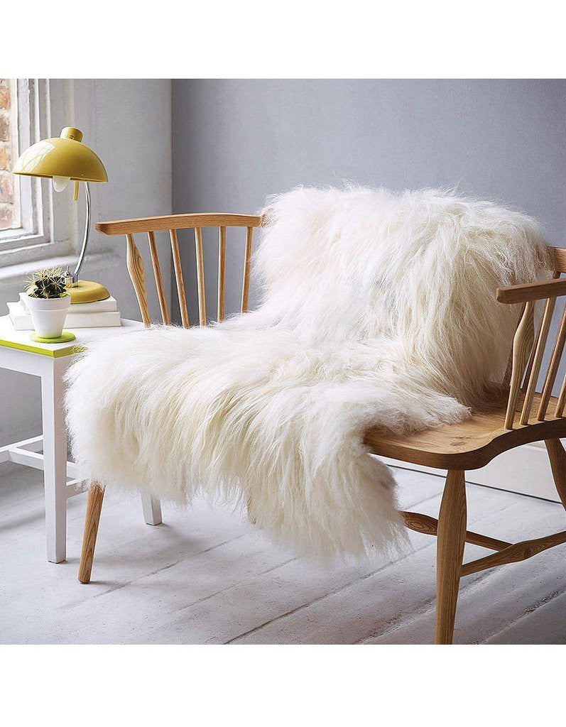 Elevate Your Decor with Luxe Sheepskin Rugs - Experience Unmatched Softness and Coziness. Find the Perfect Genuine Sheepskin Rug for Your Home Today!